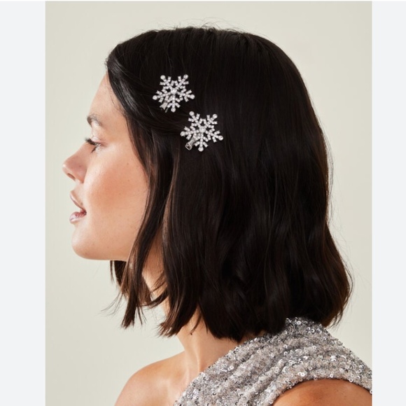 🌹 FREE w/purchase Snowflake crystal rhinestone hair clips - Picture 14 of 14
